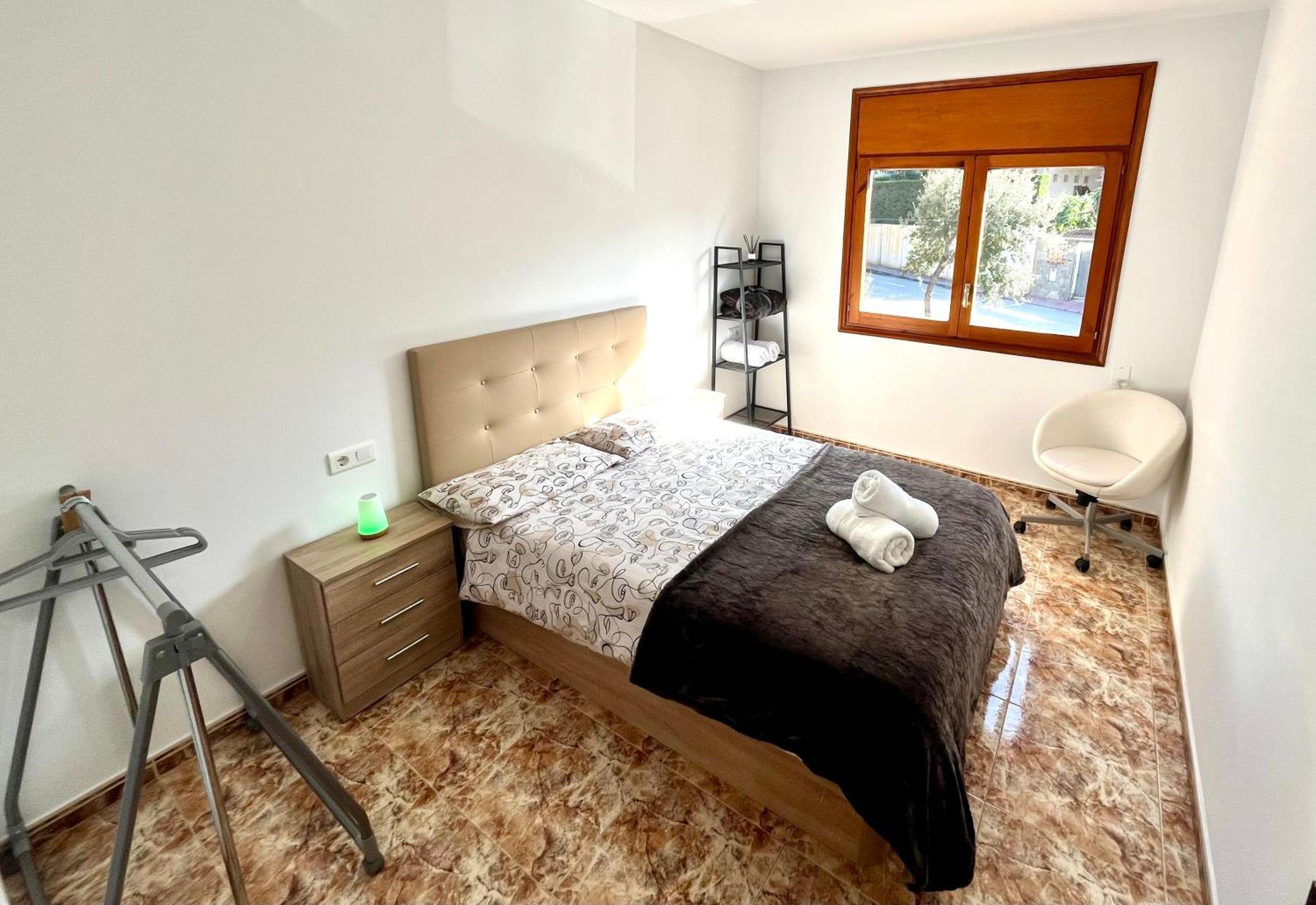 Amplio Apartamento, 5 Camas ซานต์ เอสเตเว เซสโรวิเรส ภายนอก รูปภาพ