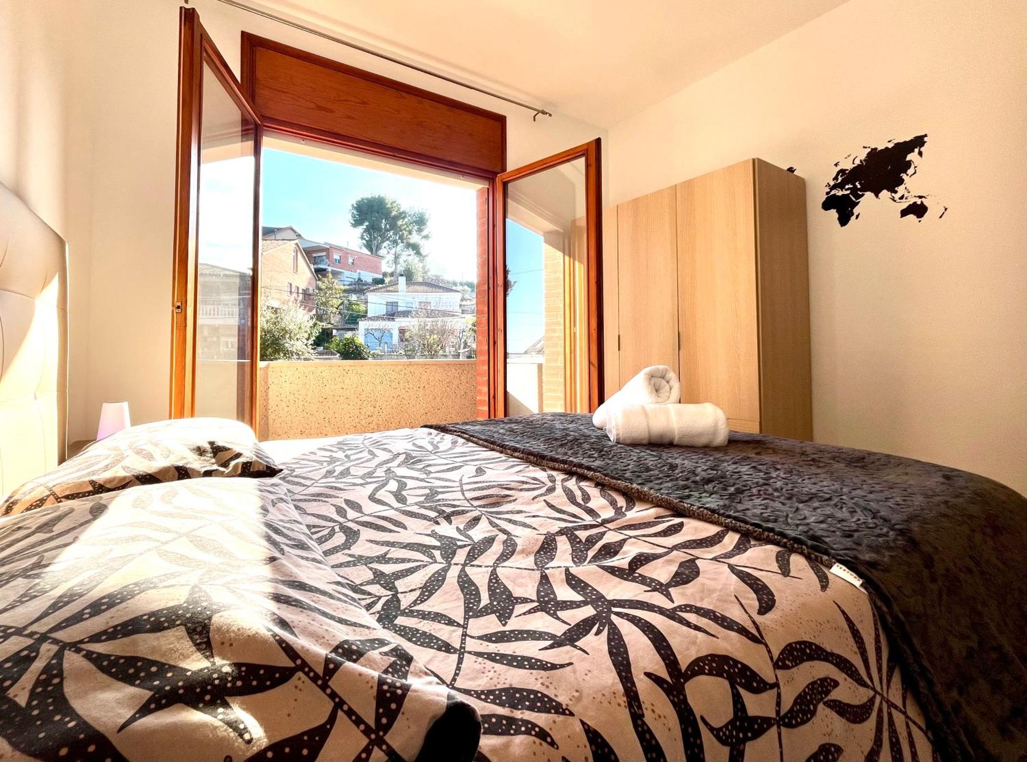 Amplio Apartamento, 5 Camas ซานต์ เอสเตเว เซสโรวิเรส ภายนอก รูปภาพ