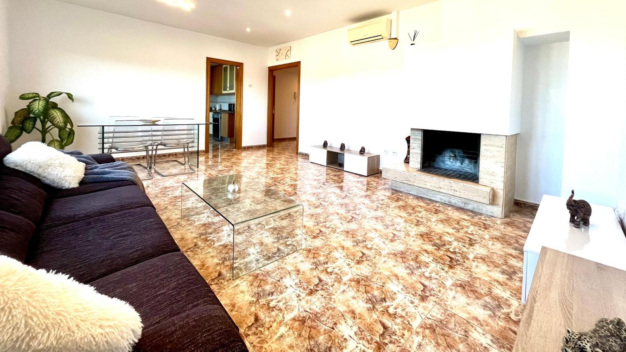 Amplio Apartamento, 5 Camas ซานต์ เอสเตเว เซสโรวิเรส ภายนอก รูปภาพ